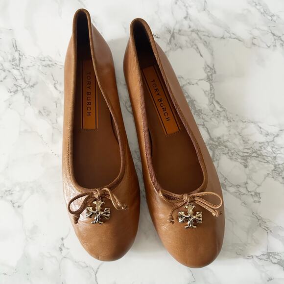 Tory Burch Tan Leather Goldtone Charm Ballet Flats women’s size 8.5 - Picture 12 of 12